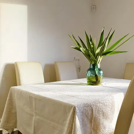 Aurelio Holiday home Campanario